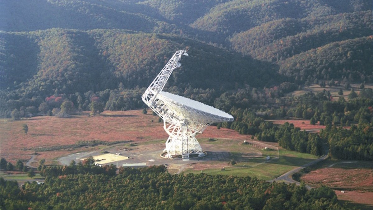 Green Bank radio telescope