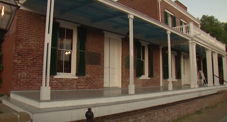 Outside facade of The Whaley House