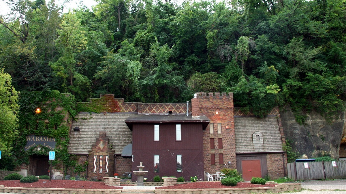 Wabasha Street Caves