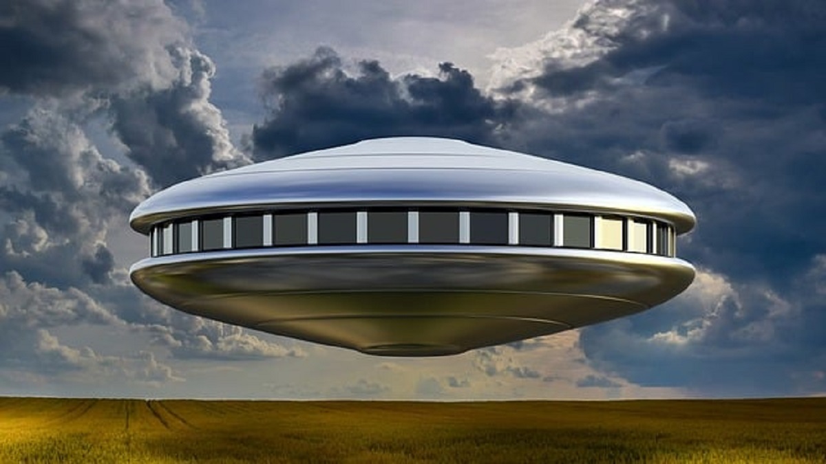 UFO-sky